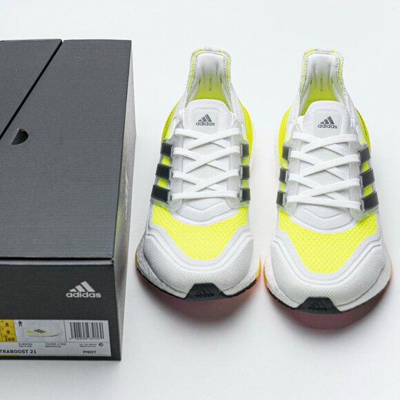 Adidas Ultra Boost Shoes - Picture 5 of 9